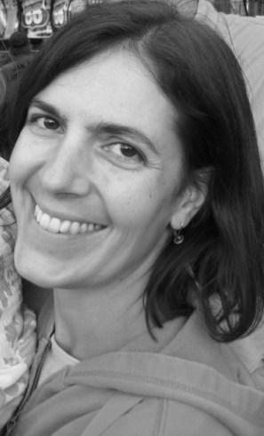 Rebecca Hart Olander Headshot